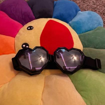 Kawaii Clothing Heart Shaped Goggles Oversized..